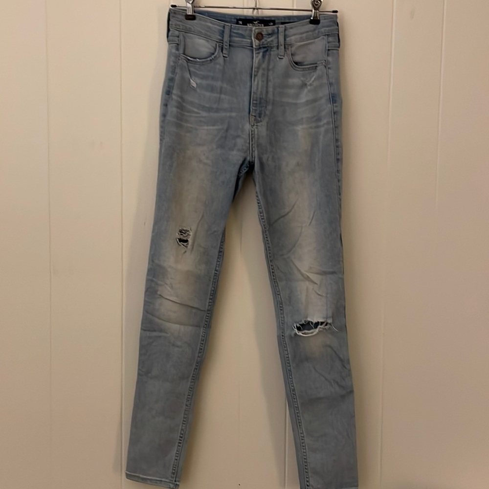 Hollister Co high waist 7R W28 L30 skinny distressed faded blue jeans